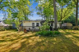 Rose Haven Peaceful, Spacious, 3 Bedroom Retreat