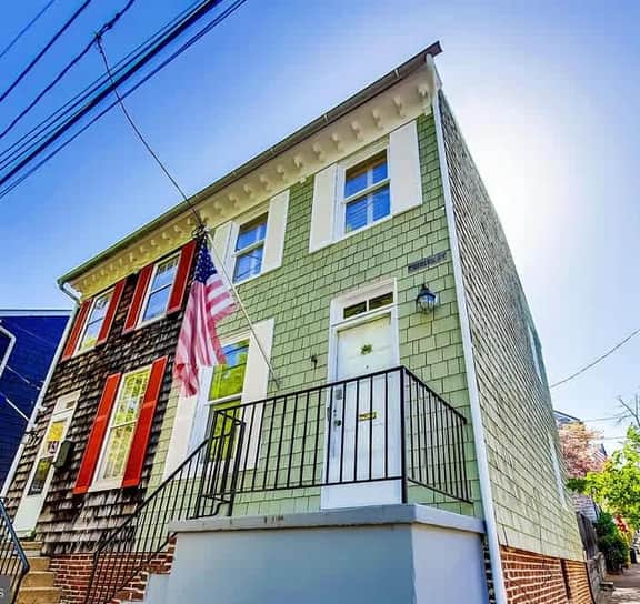 Charming Charles -Walkable Downtown Annapolis Home