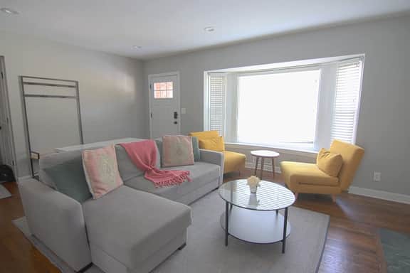 Downtown Silver Spring Ranch home!