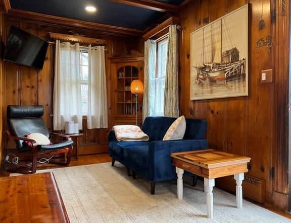 Wright's Cottage- Pet's Welcome & EV Charging