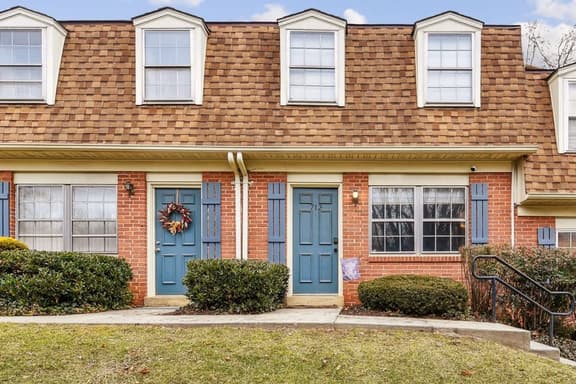 Annapolis Blue and Gold Haven