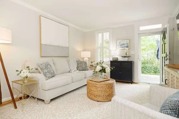 Downtown Annapolis Charming 2 BDR Townhome